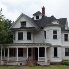 Use Color To Transform Your Home’s Exterior
